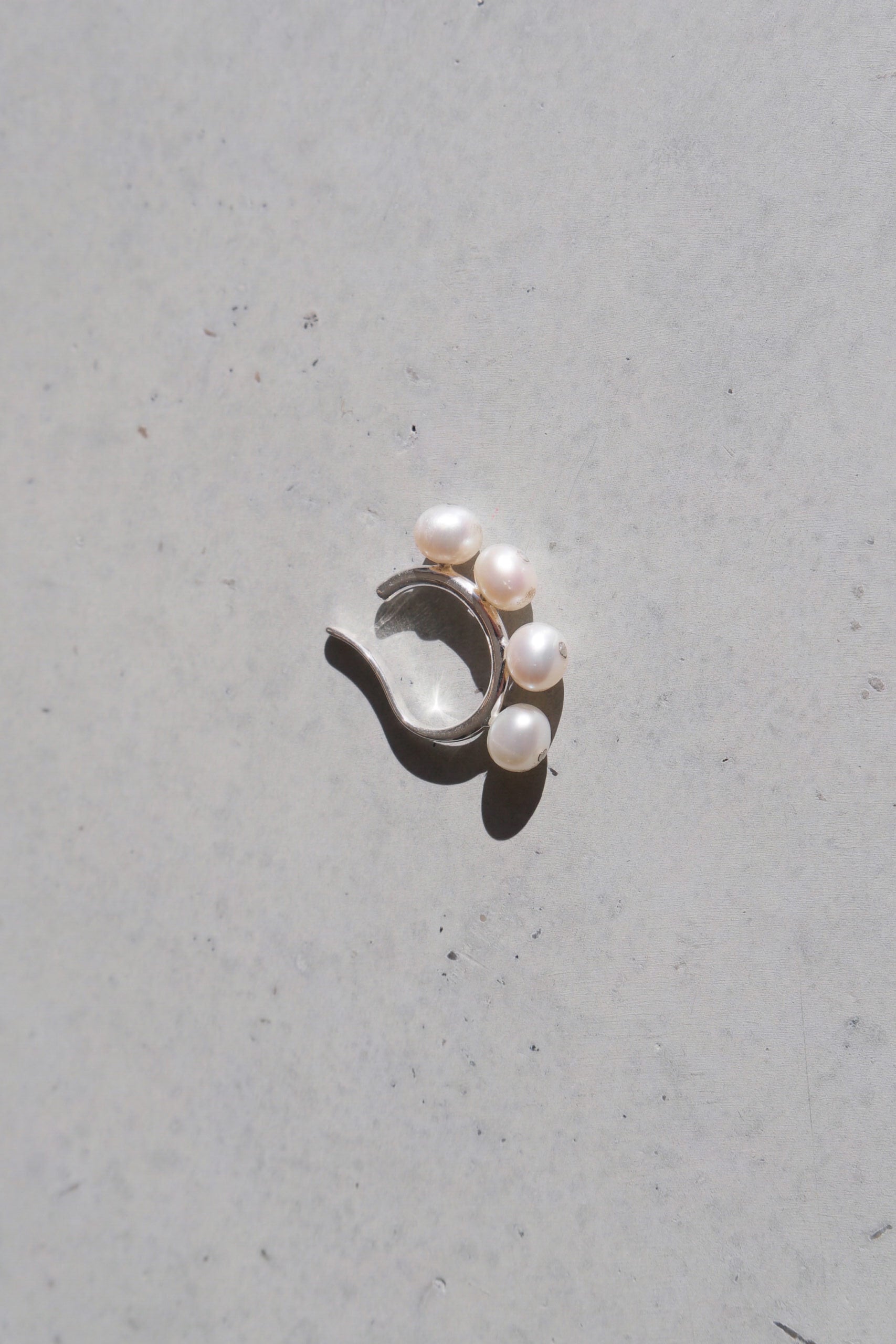 4 PEARL Ear Cuff