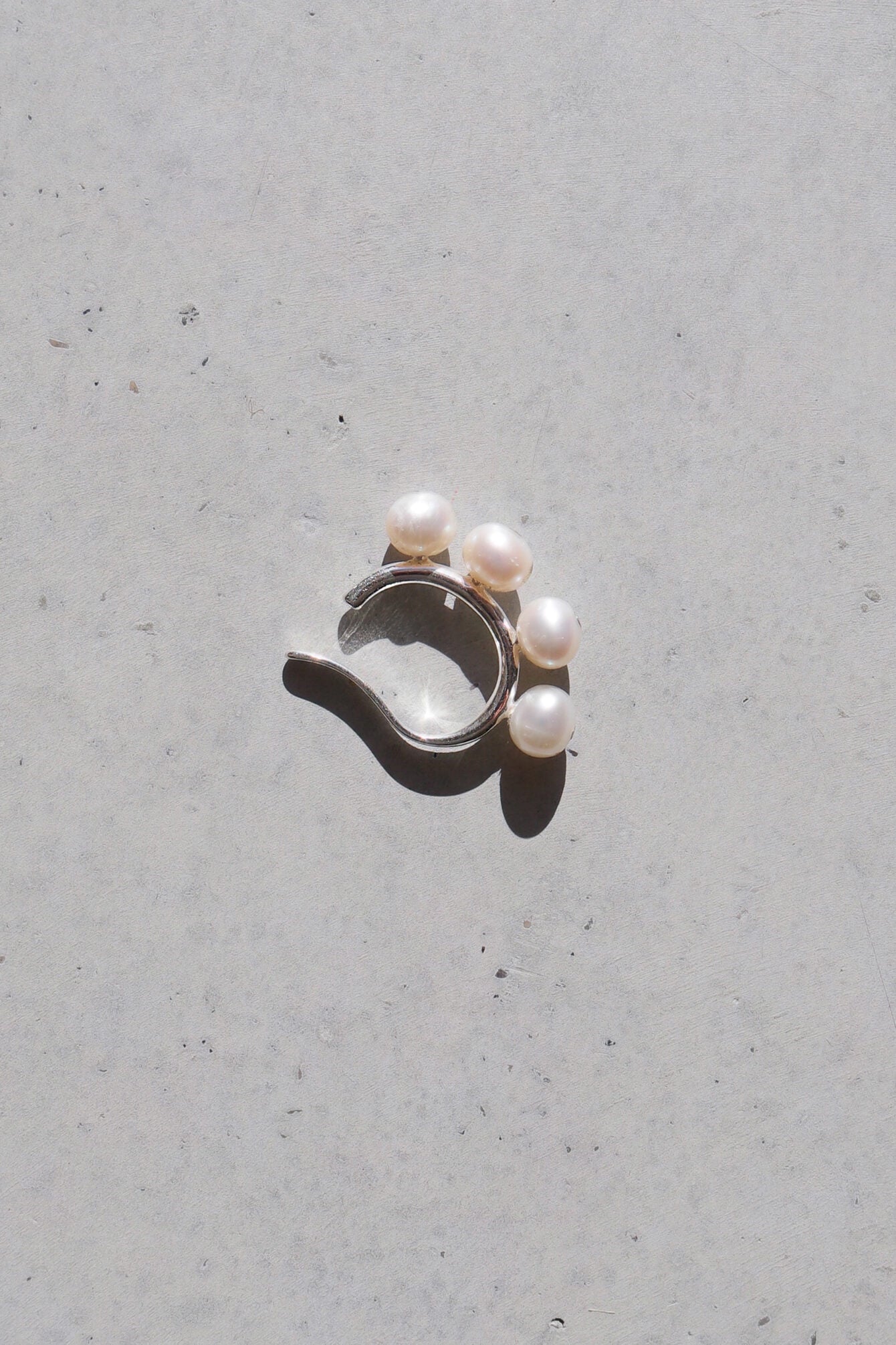 4 PEARL Ear Cuff