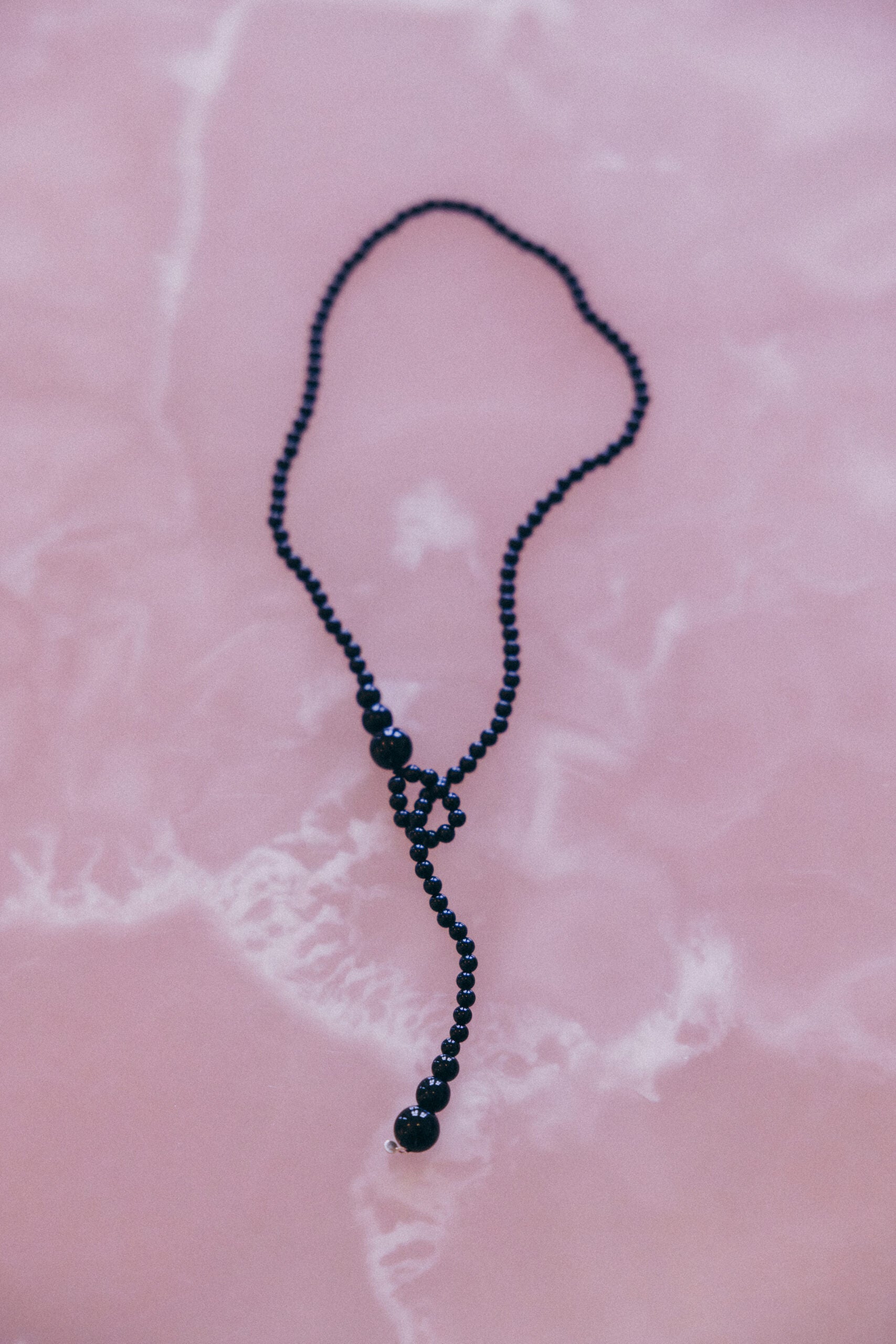 Black DROP Lasso – Saskia Diez
