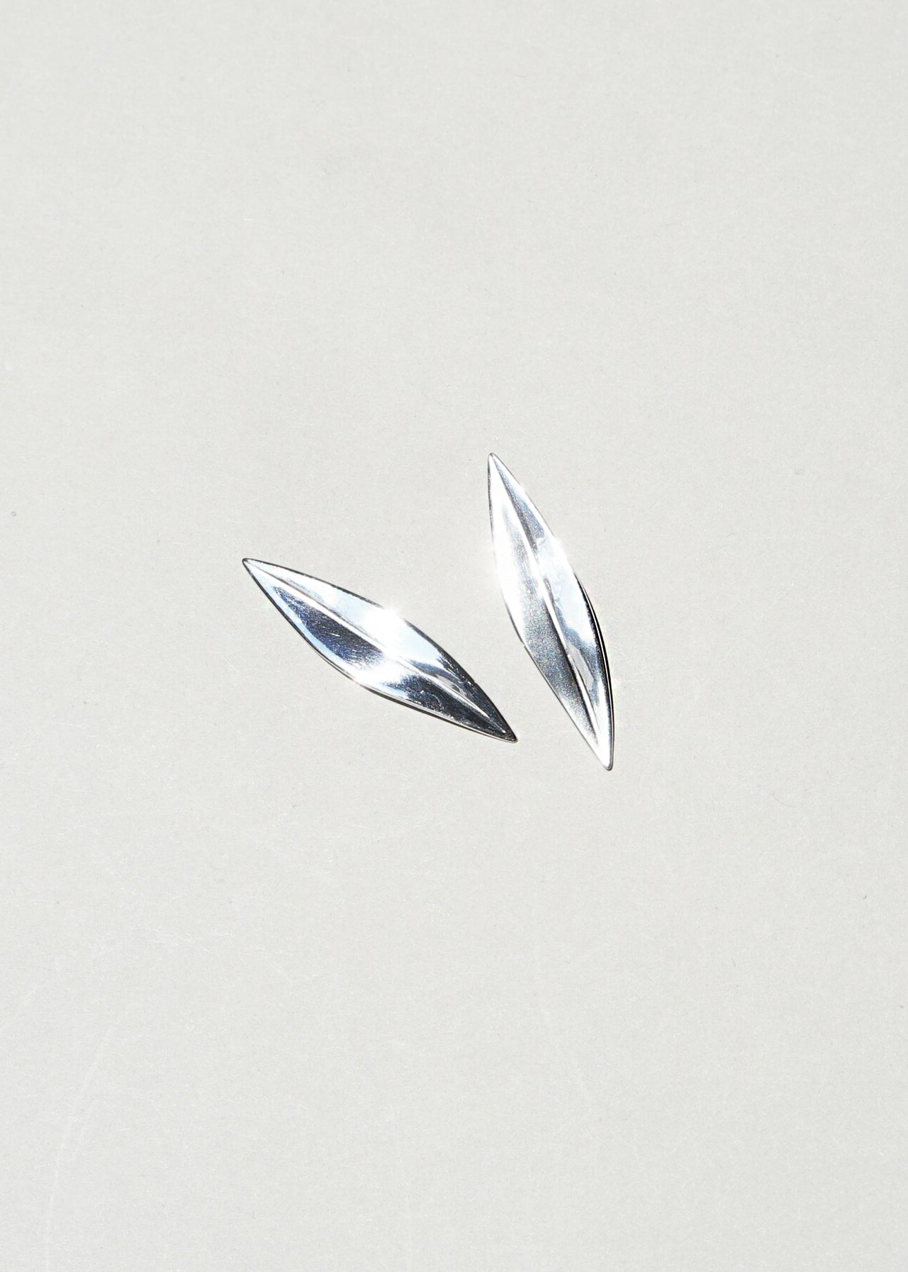 LEAVES Studs