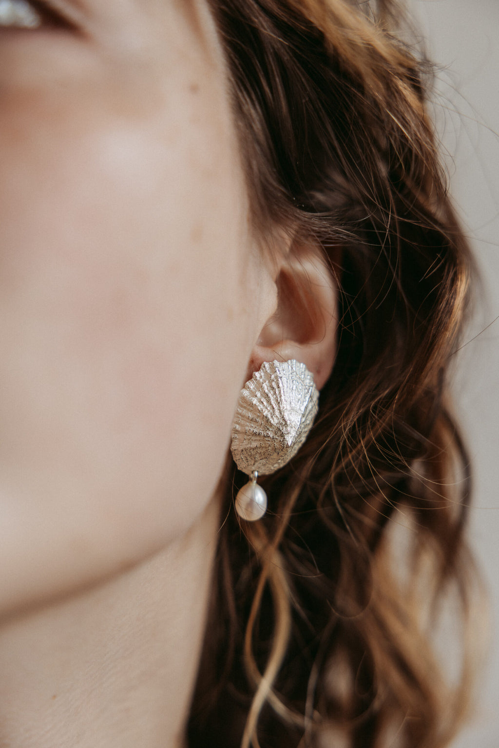 LIMPET PEARL Studs