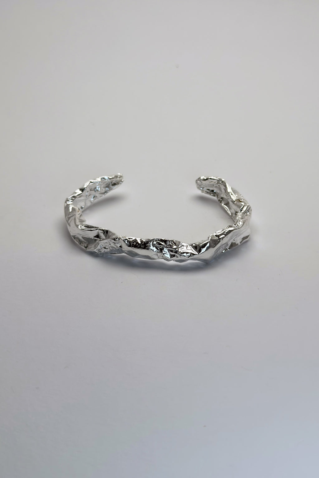 CRUSHED Cuff