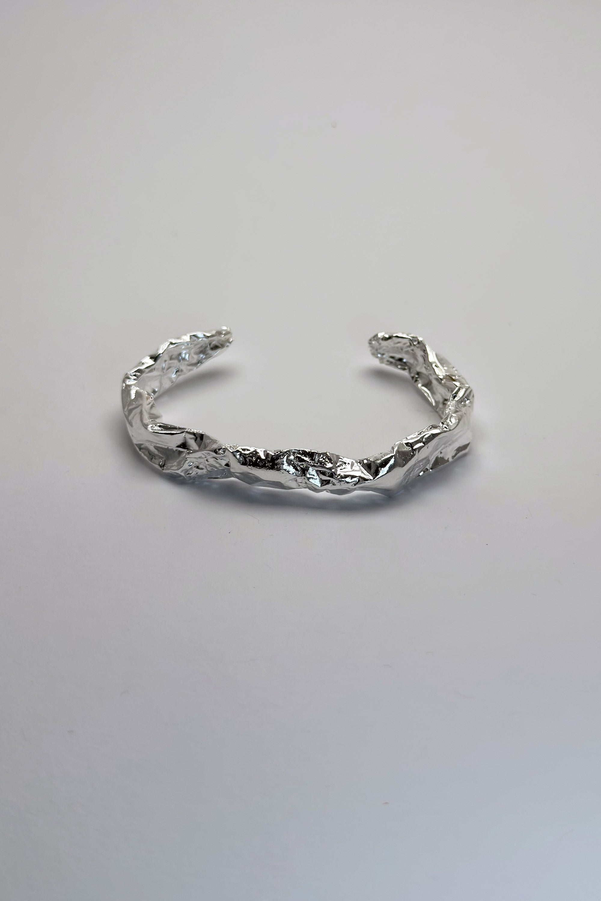 CRUSHED Cuff