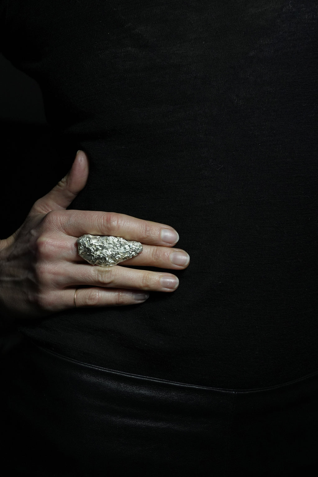 CRUSHED Ring
