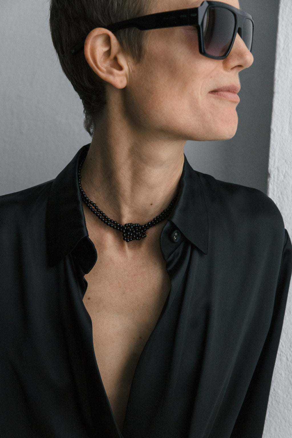 dark Season Knot choker