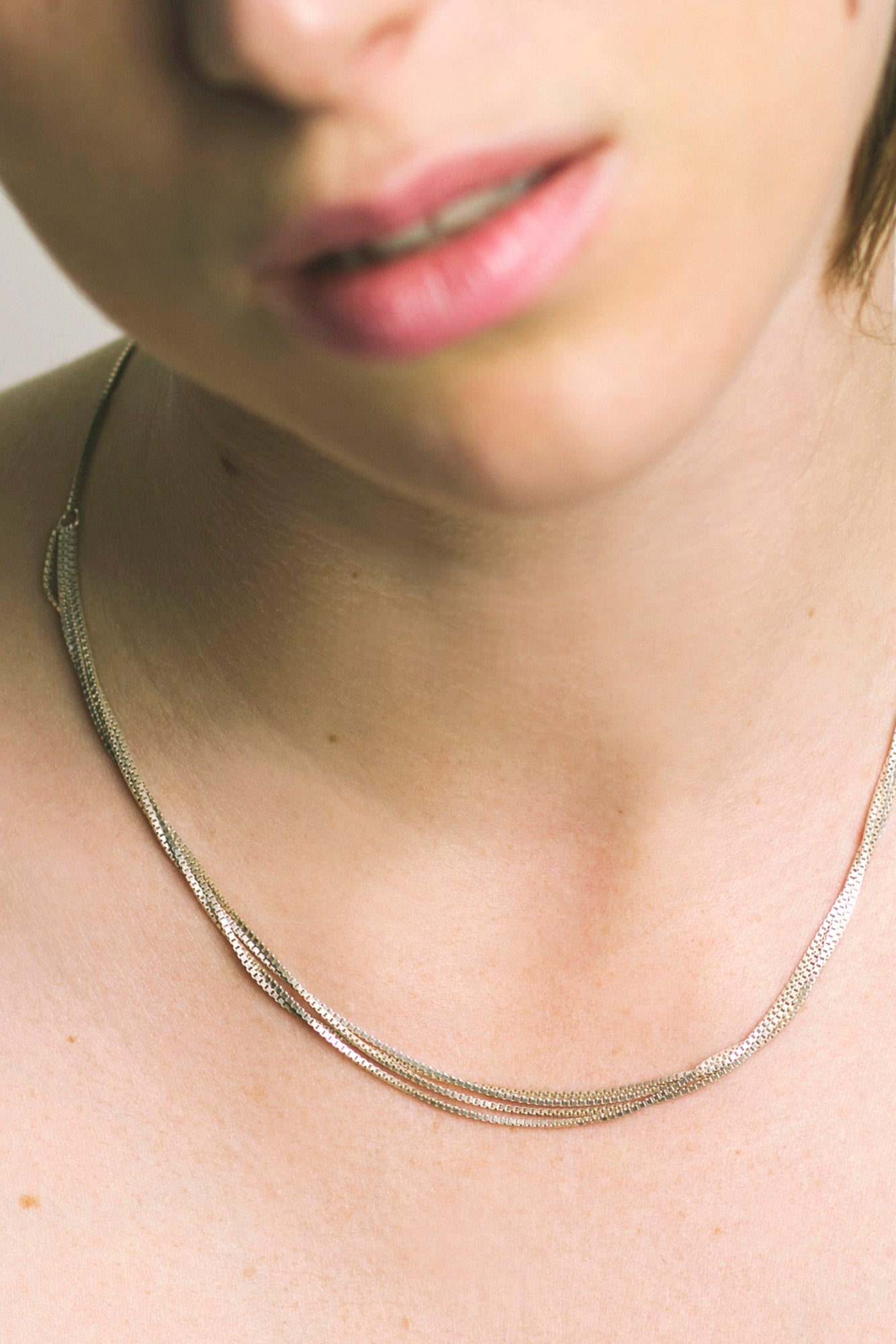 FINE 4Line Necklace