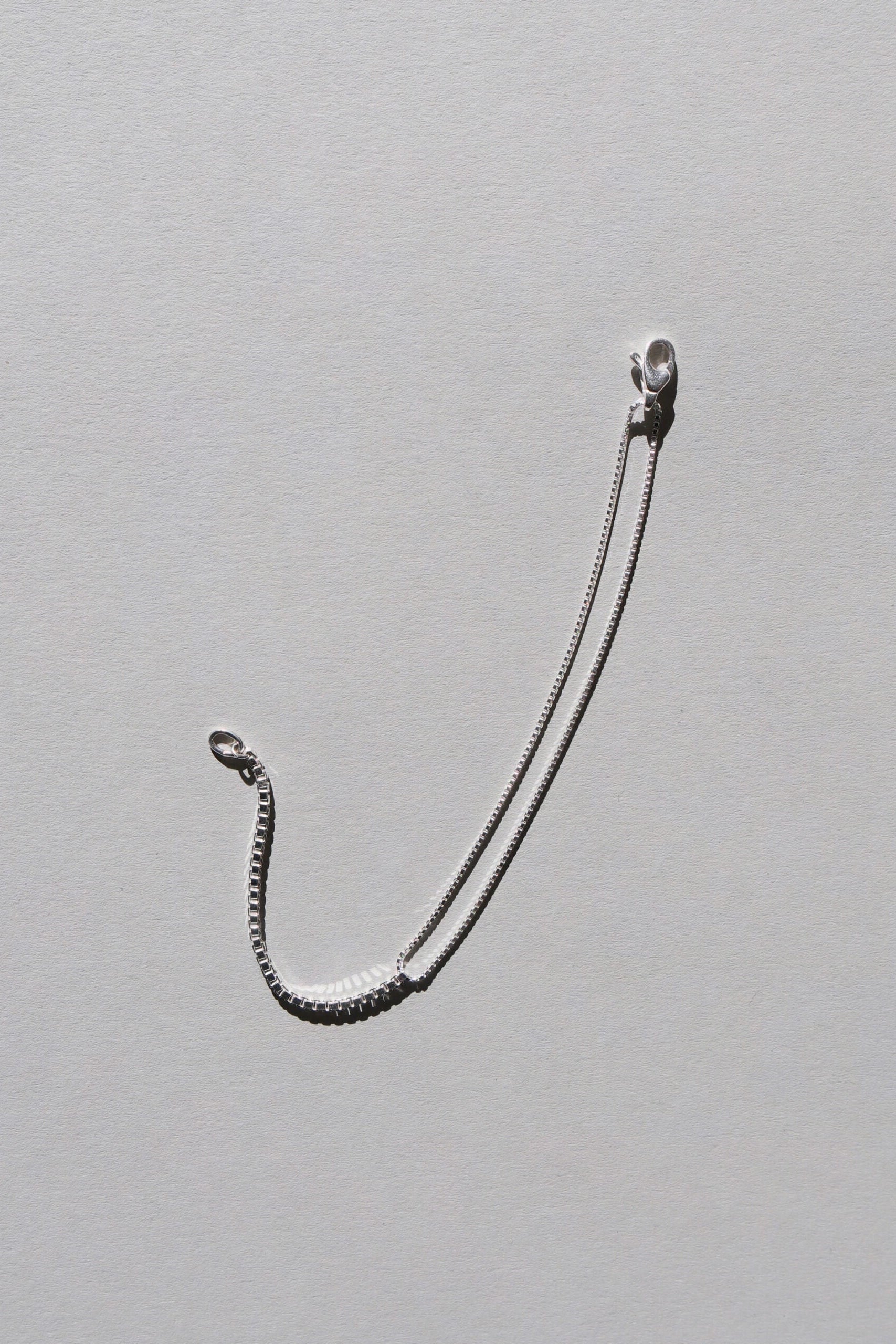 HAND – Saskia Diez