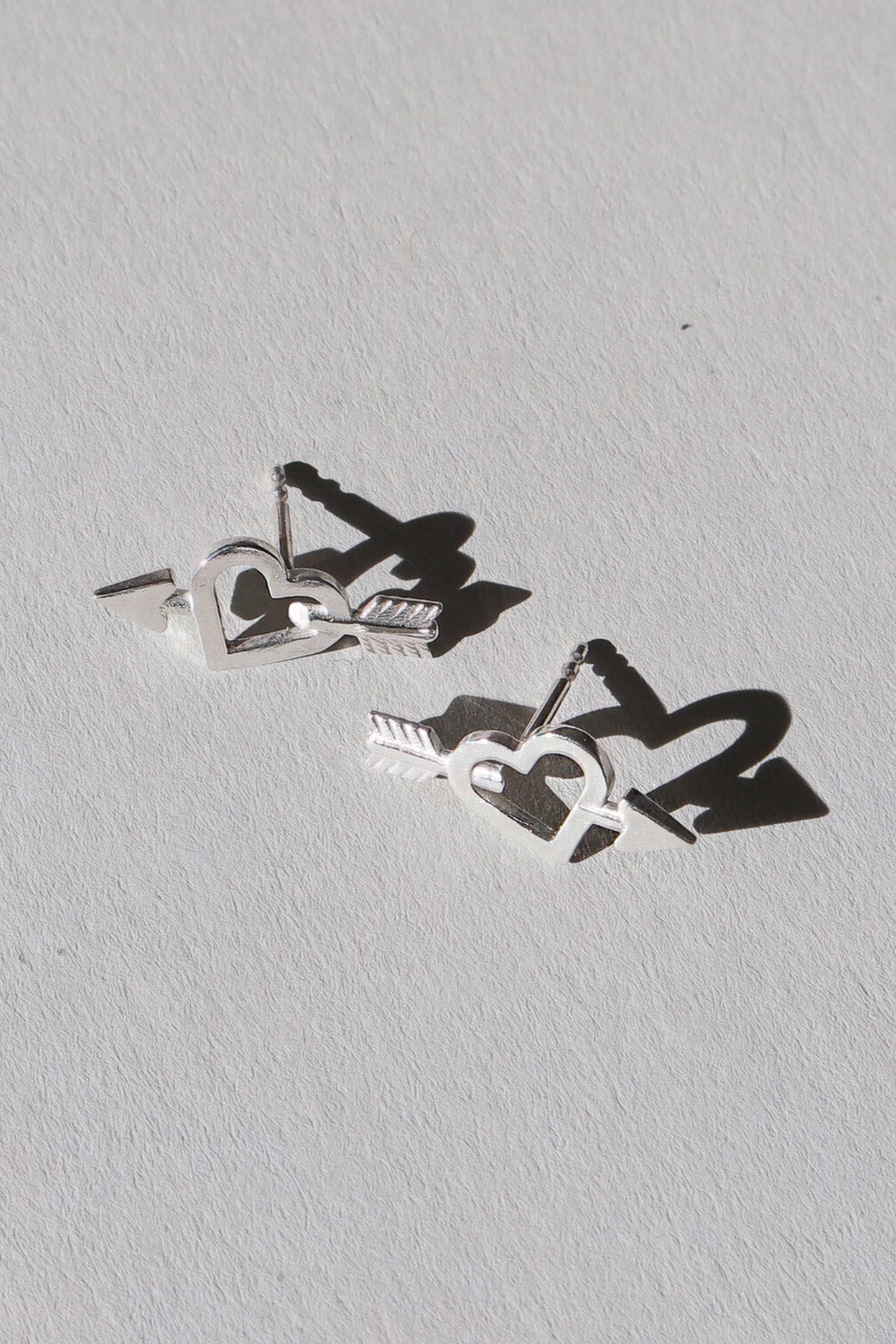 IN LOVE Studs No2