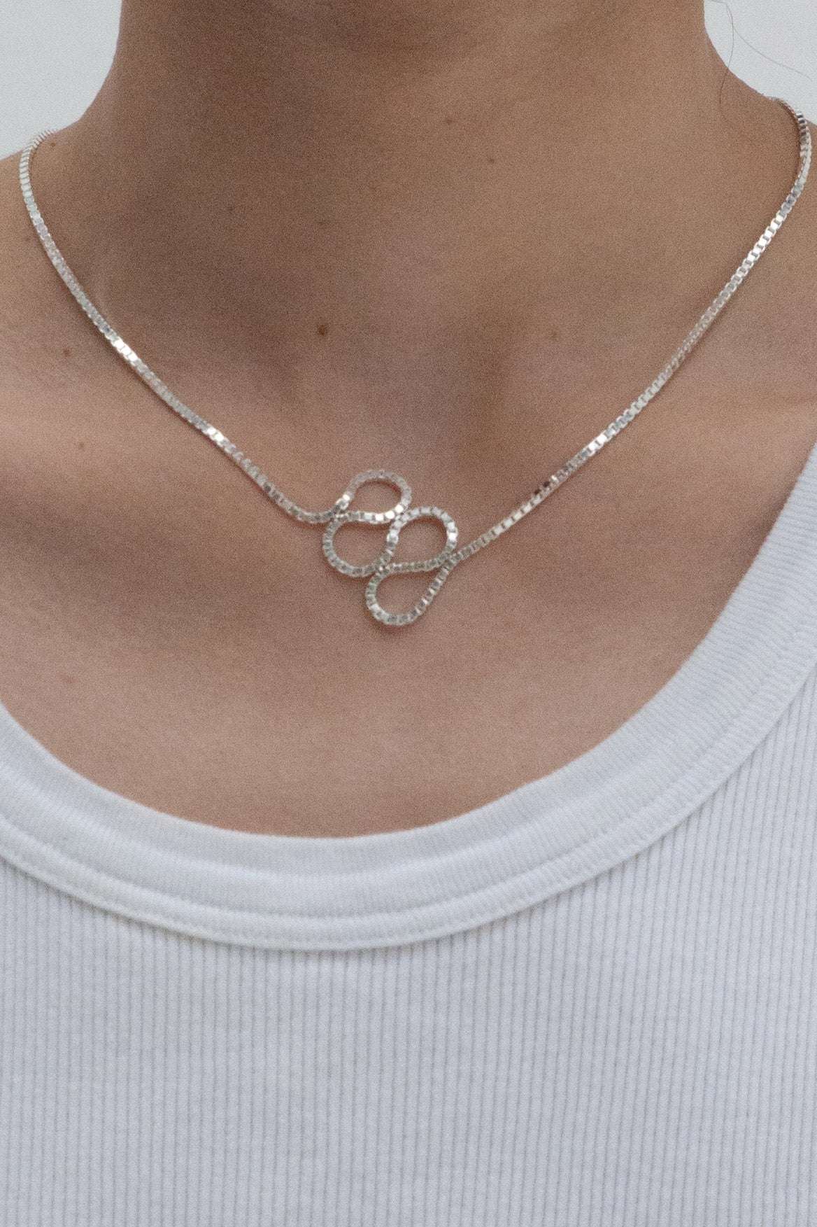 Short Looping Necklace