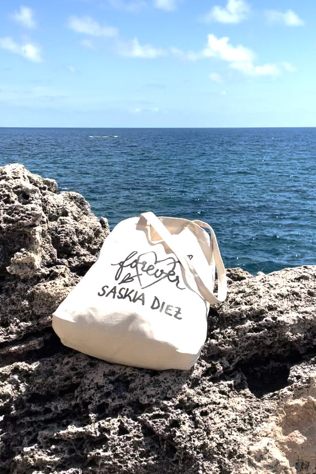 FOREVER Tote