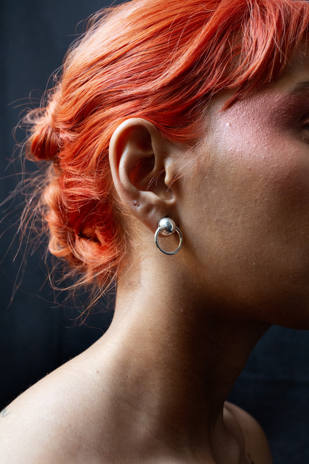 BELLE earstud