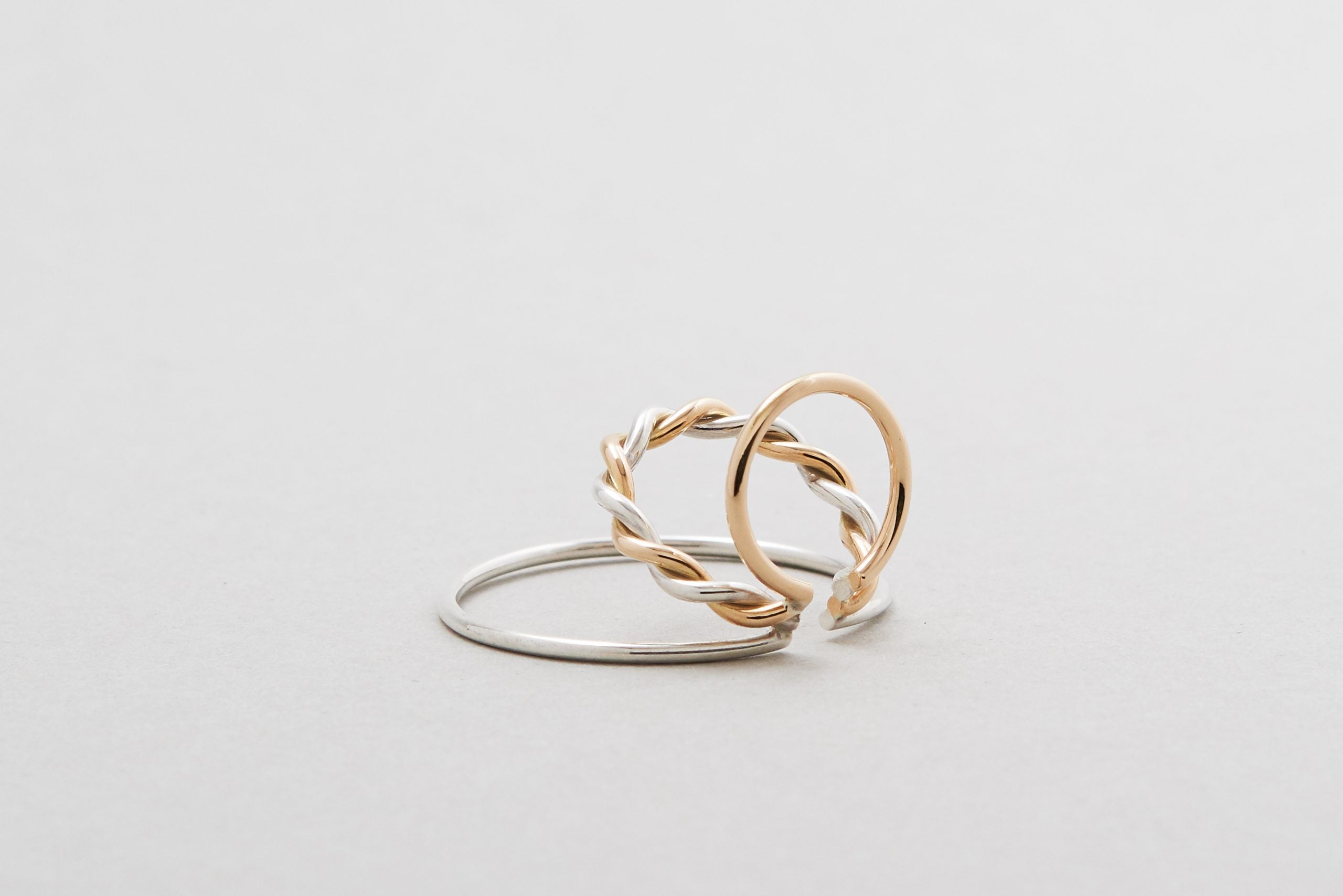 Bicolour TWISTED Triple Ear Cuff