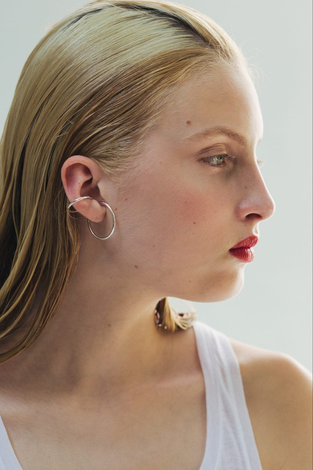 Double WIRE BOLD Ear Cuff Down