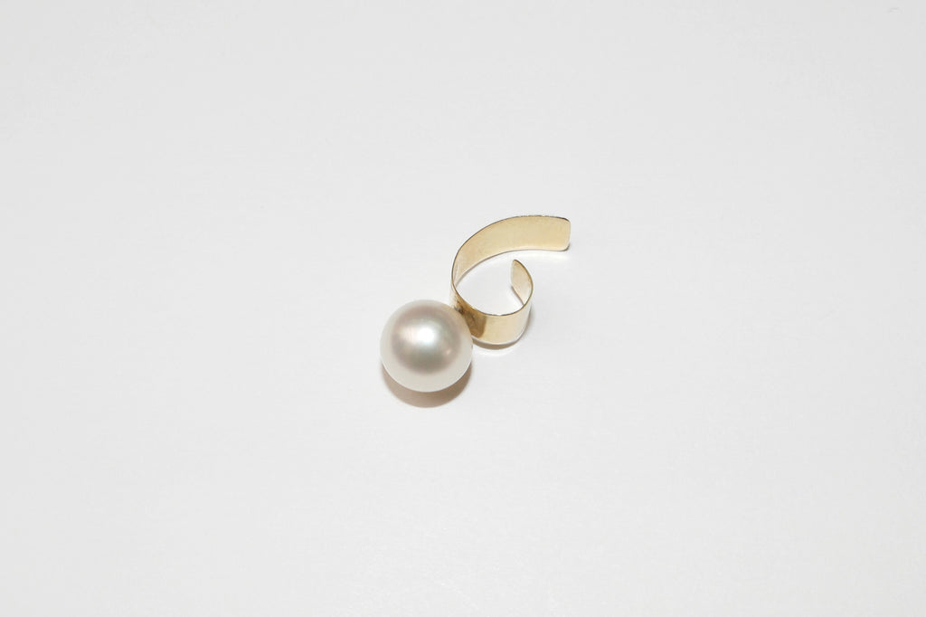 Gold PEARL POP Ear Cuff