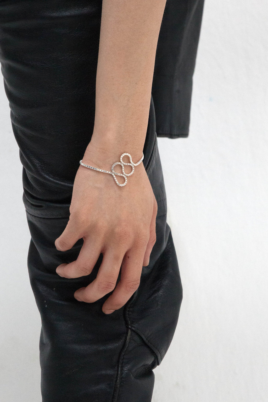 LOOPING Bracelet