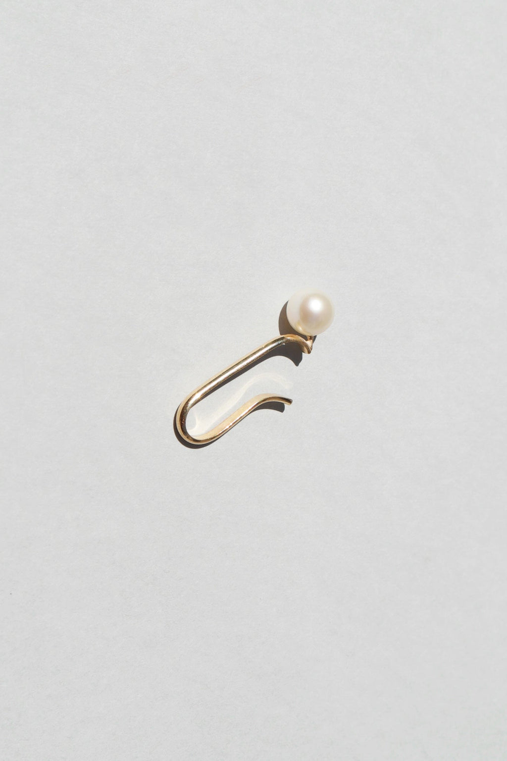 Mono PEARL Ear Cuff