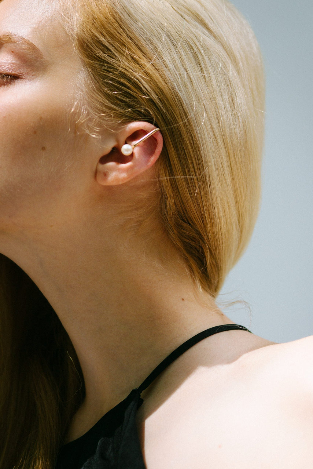 Mono PEARL Ear Cuff