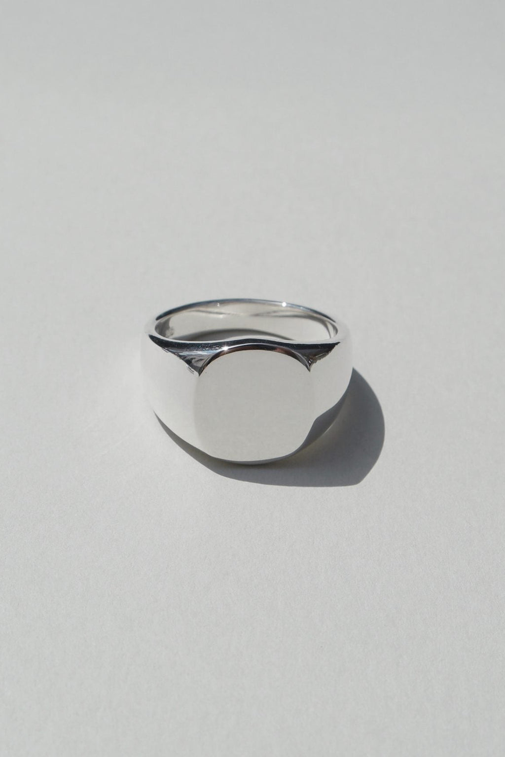 Oval SIGNET Ring