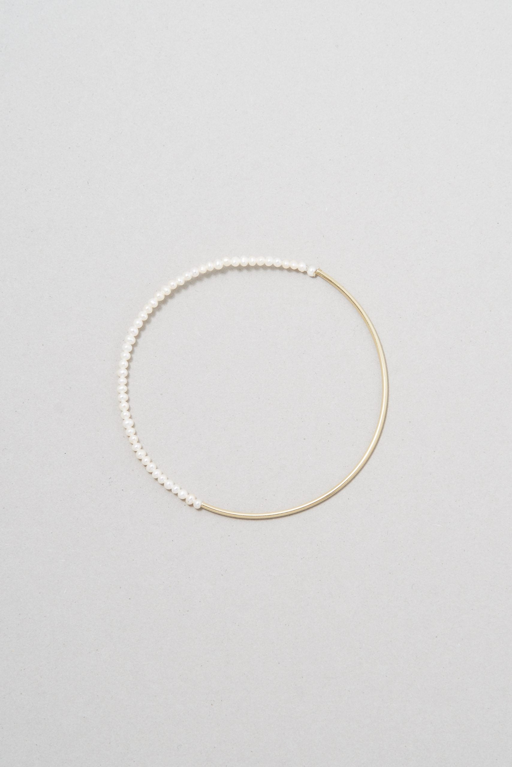 PEARL & Gold Bangle
