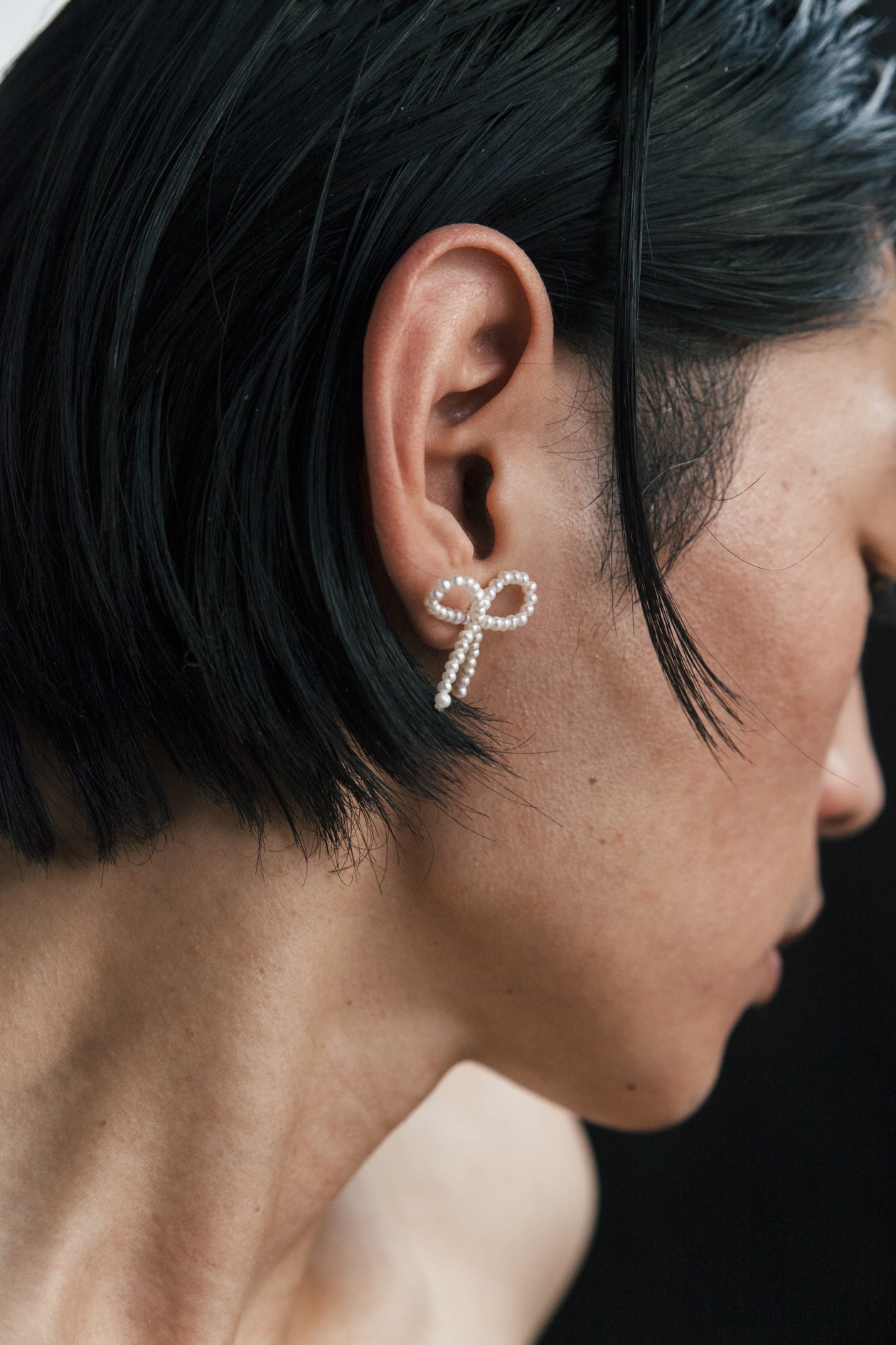 PEARL Bow Stud