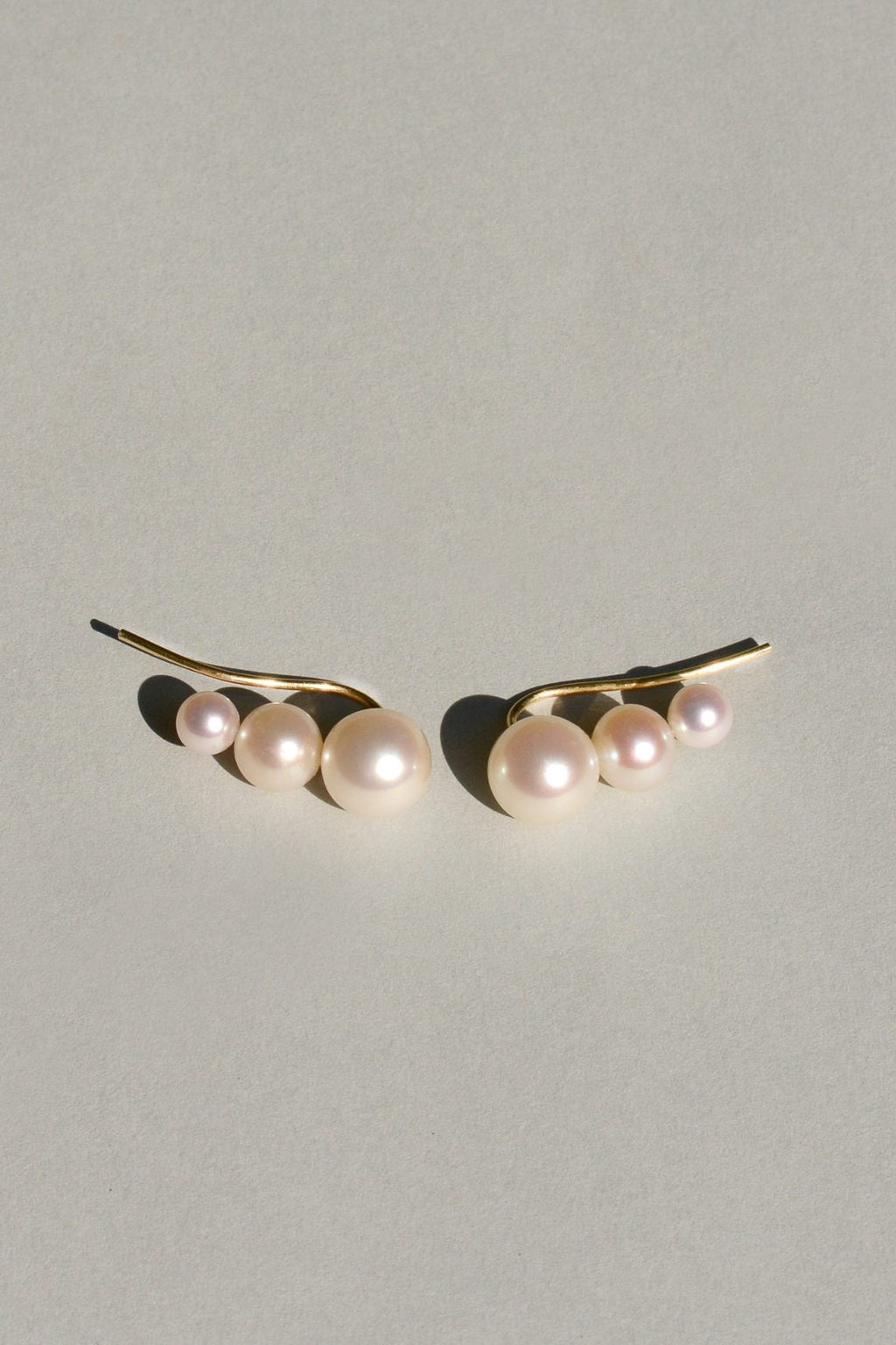 DROP PEARL Studs