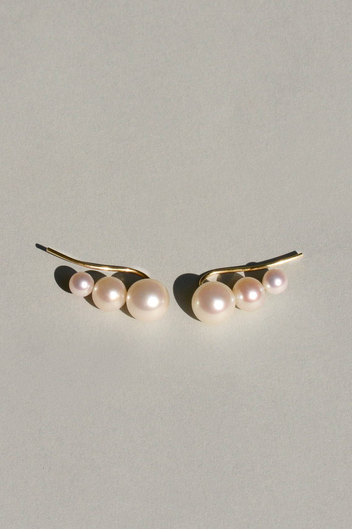 DROP PEARL Studs