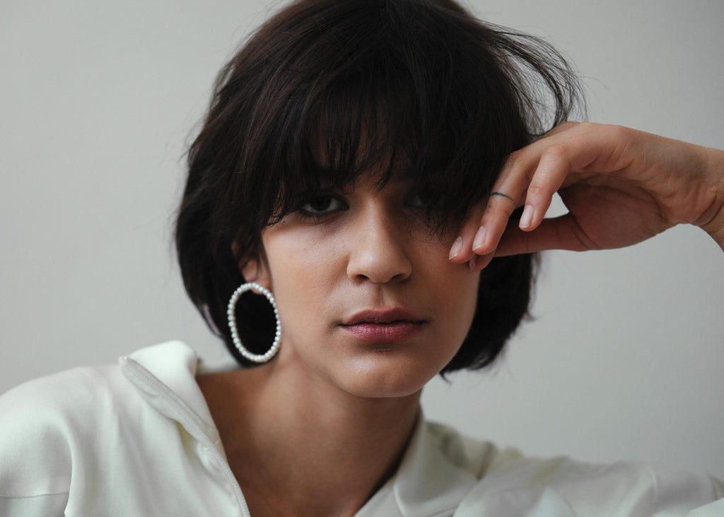 PEARL Hoop Studs