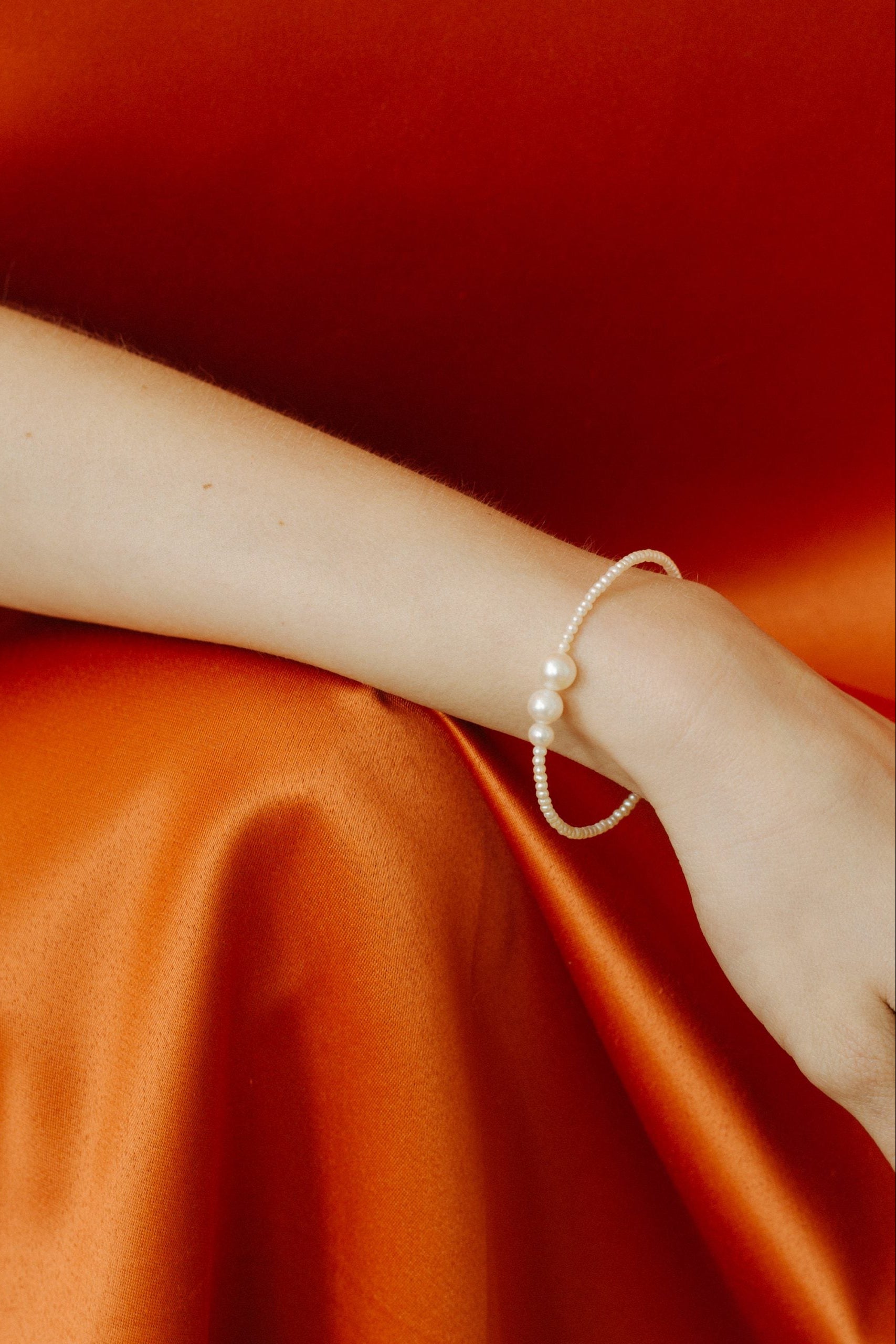DROP PEARL Bangle