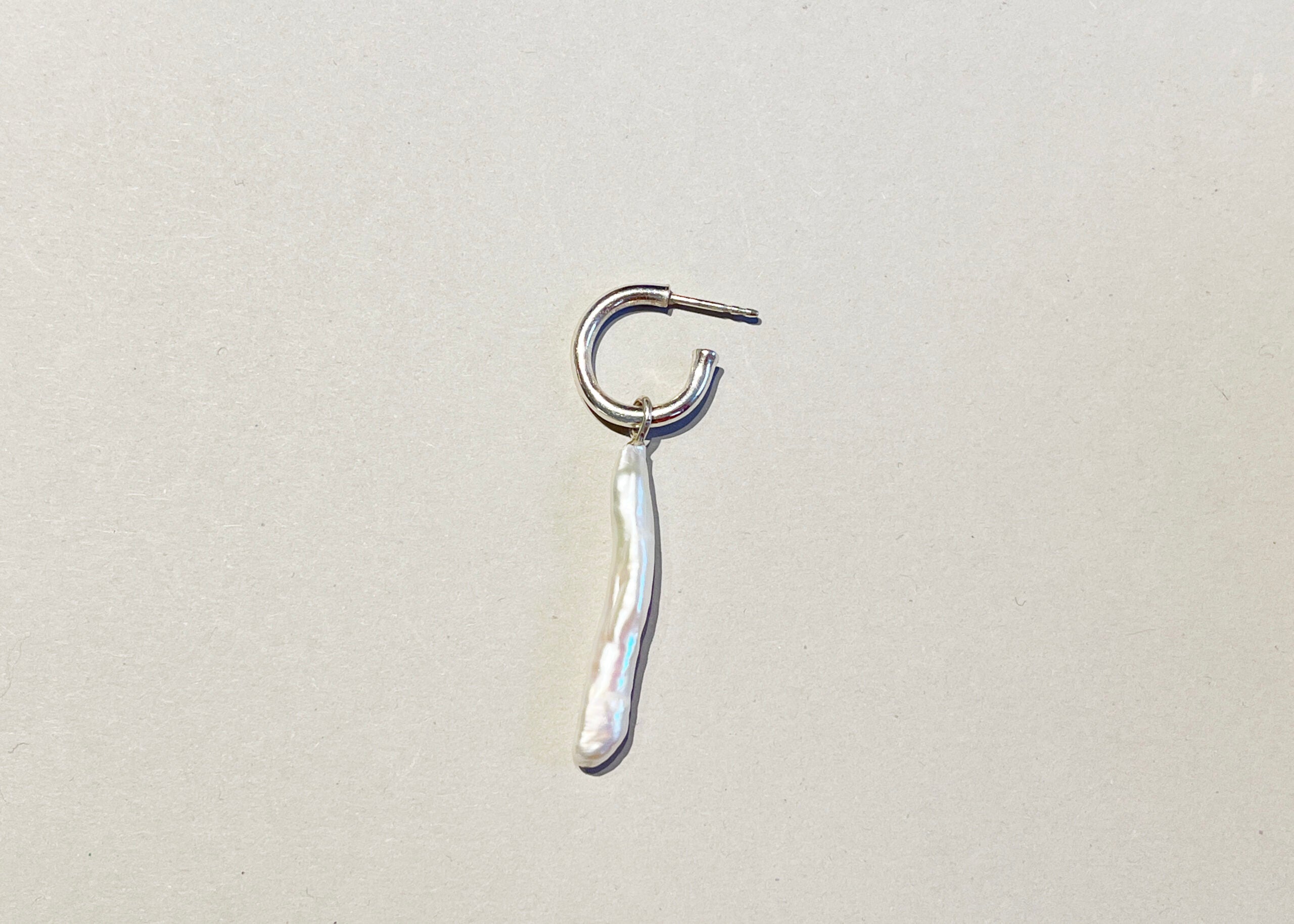 PEARL MOON Earring No2**