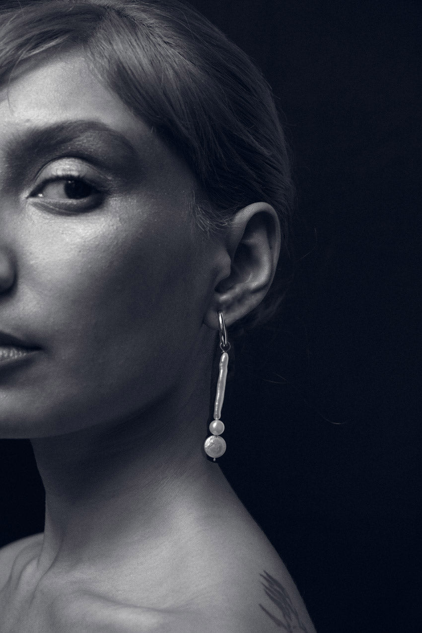 PEARL MOON Earring No3**