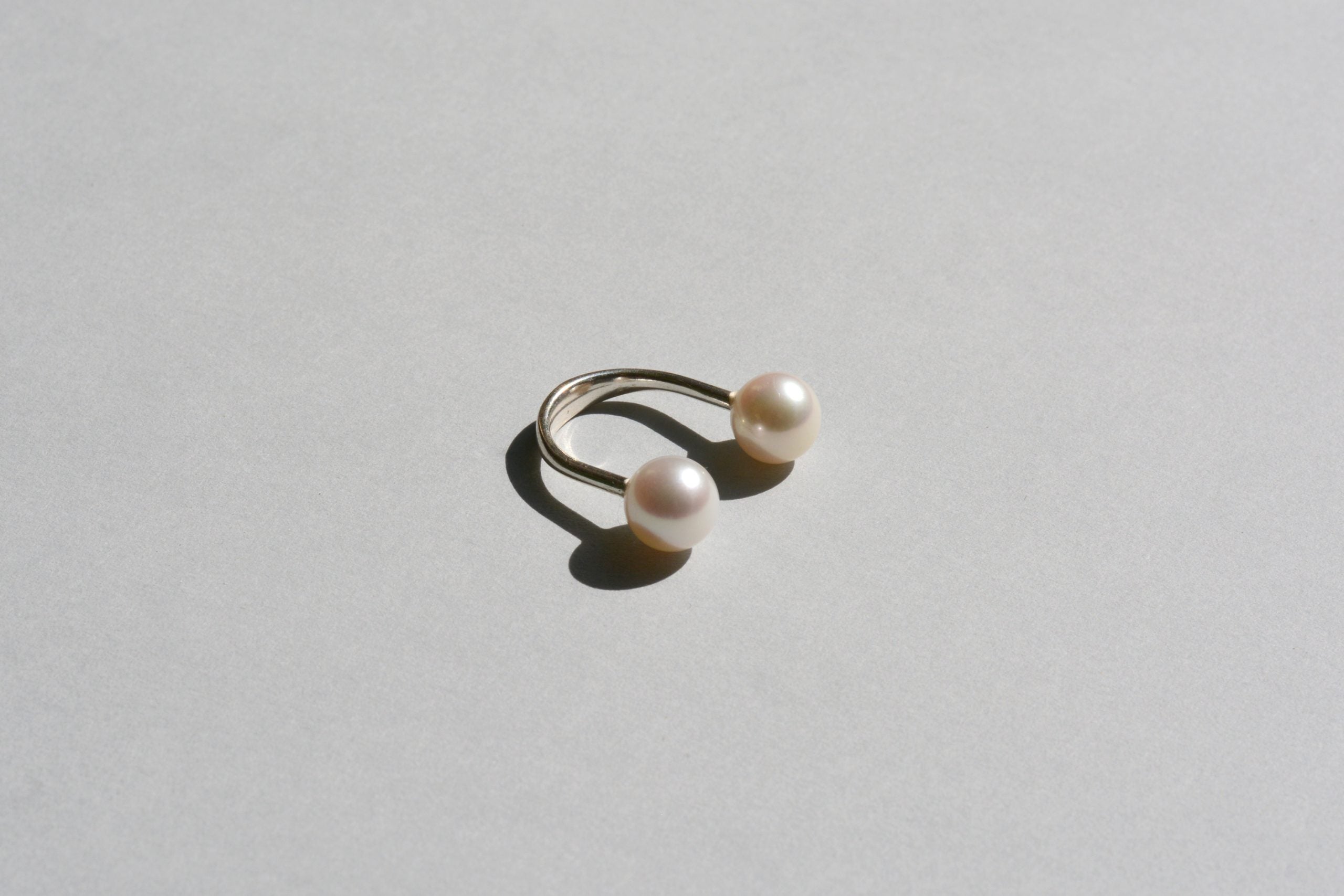 PEARL Sling Ring