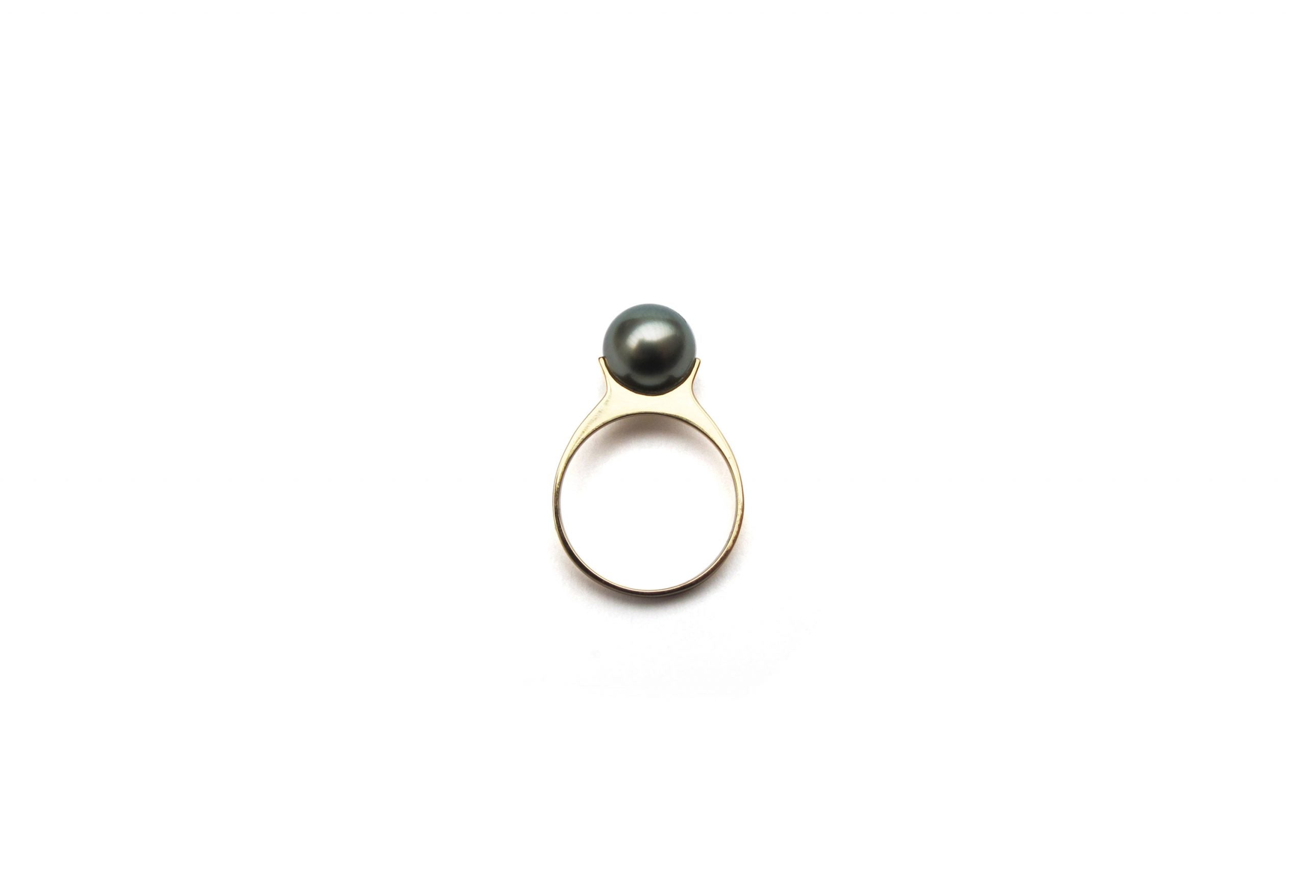 Pearl & Tahiti Solitaire ring