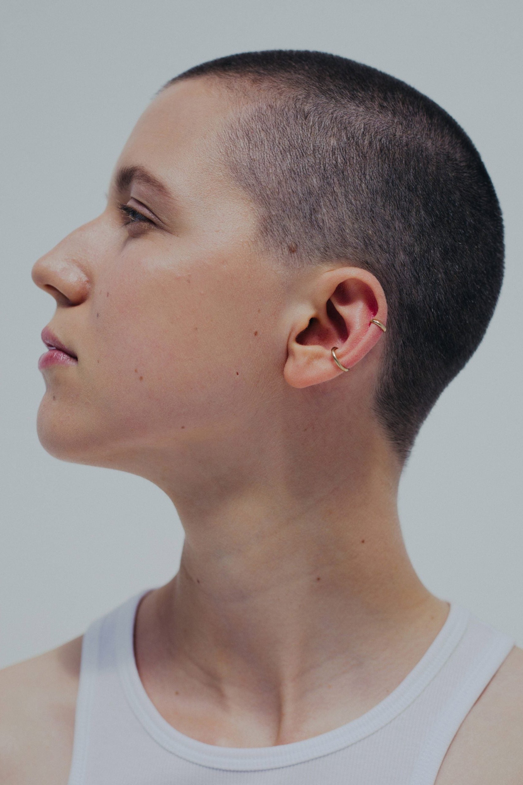 Double WIRE BOLD Ear Cuff Up