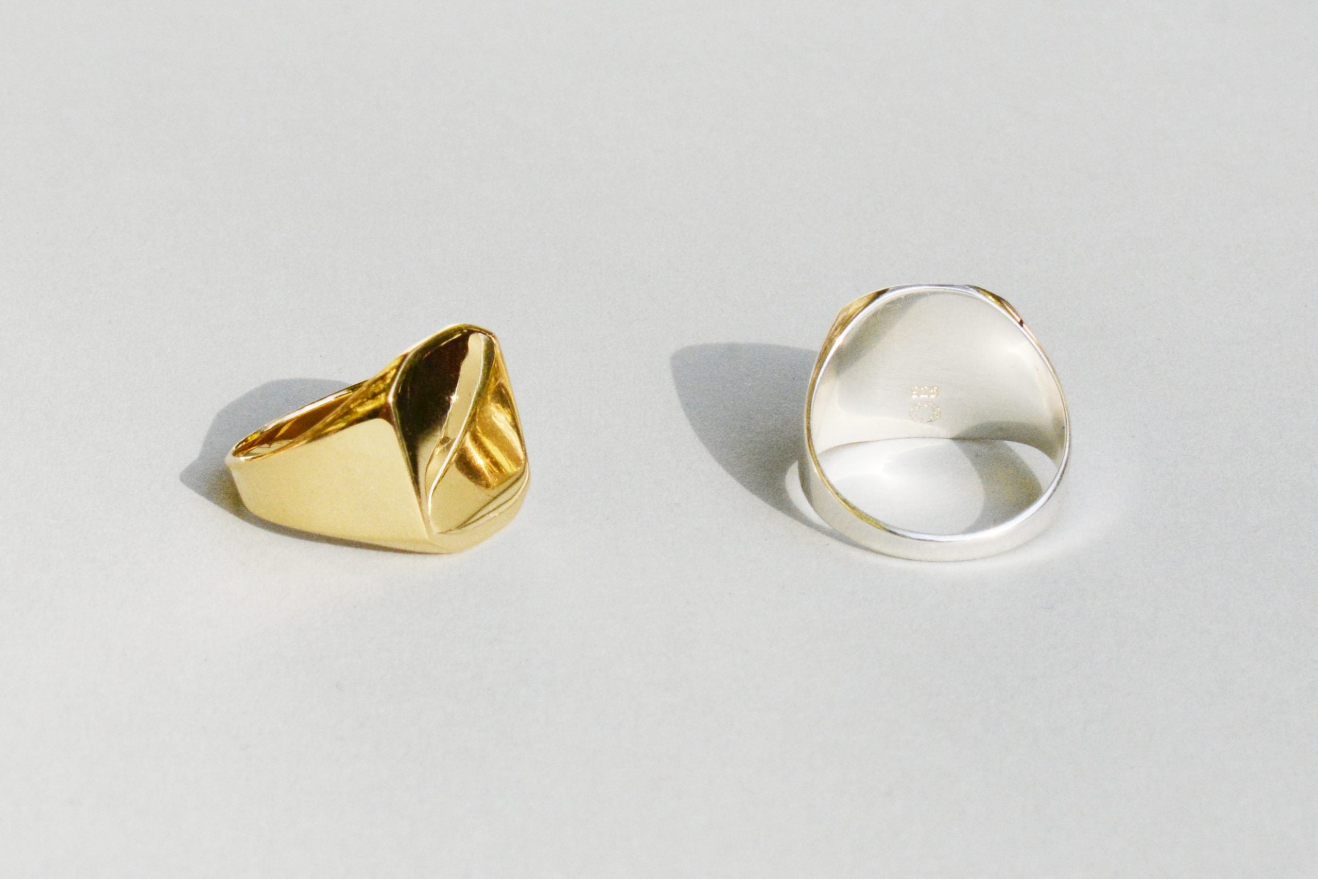 Mens SIGNET Ring