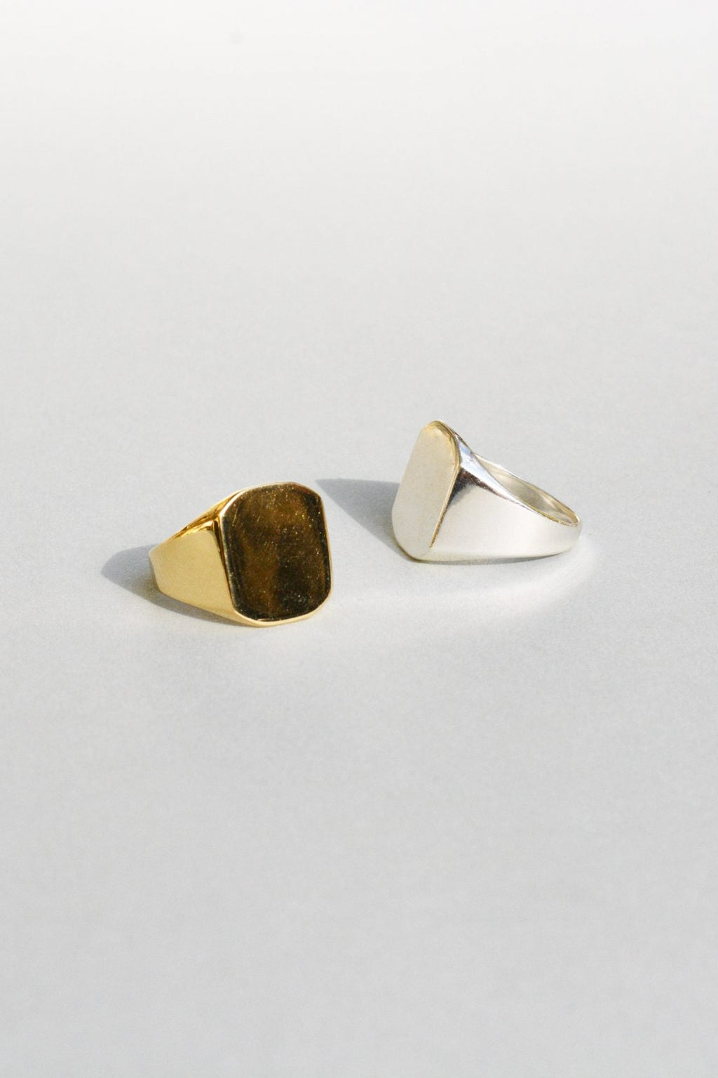 Mens SIGNET Ring