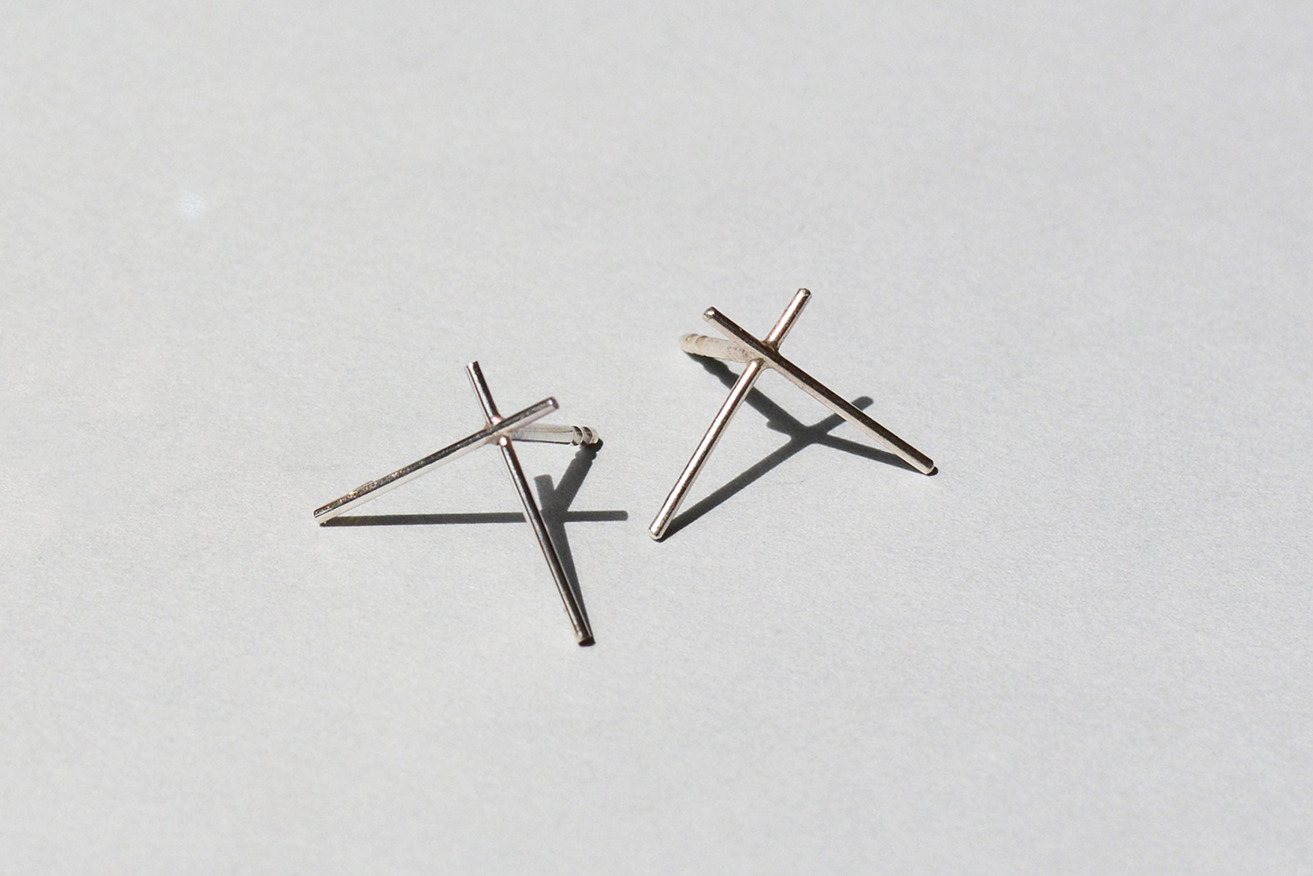 WIRE cross big