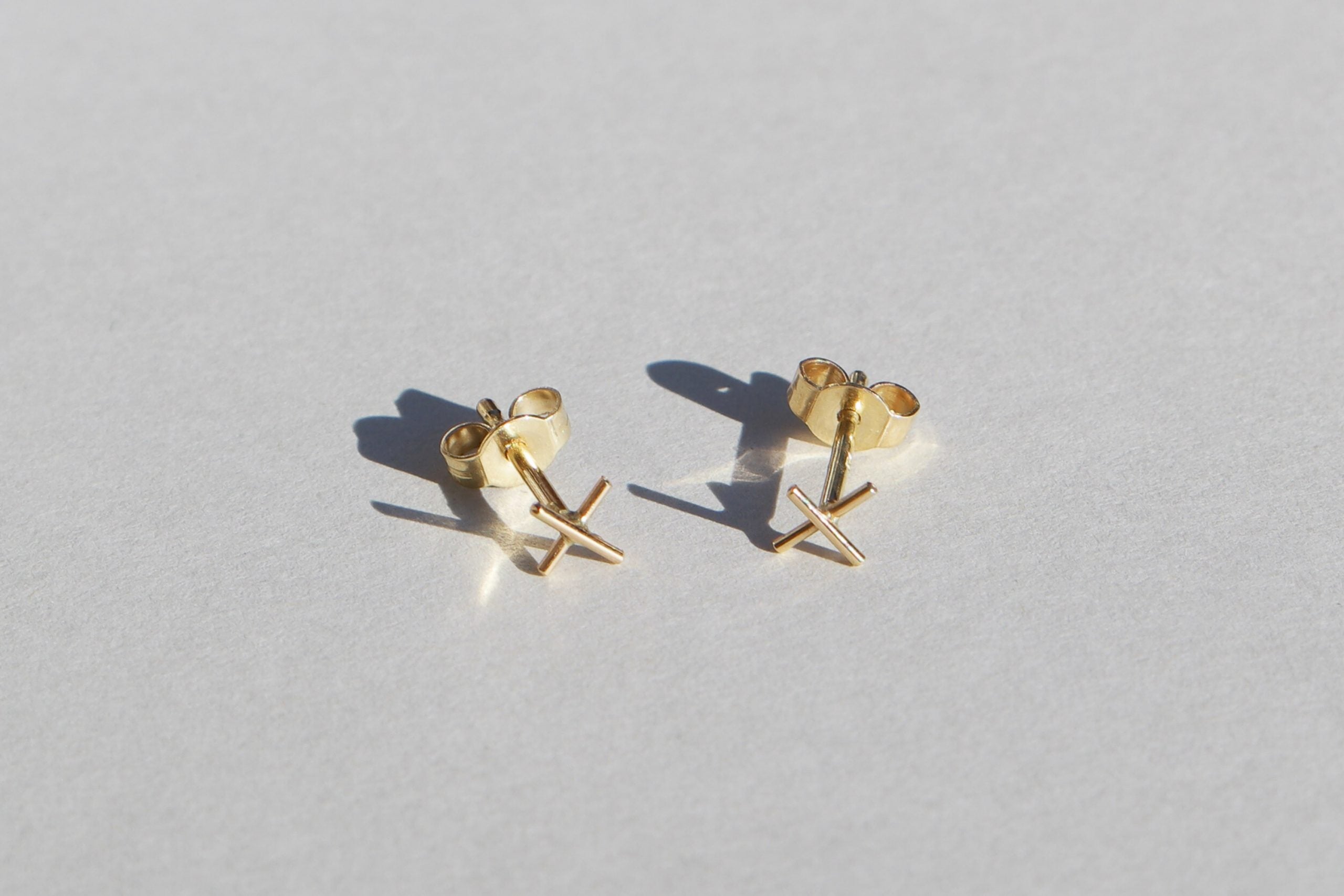 WIRE cross small