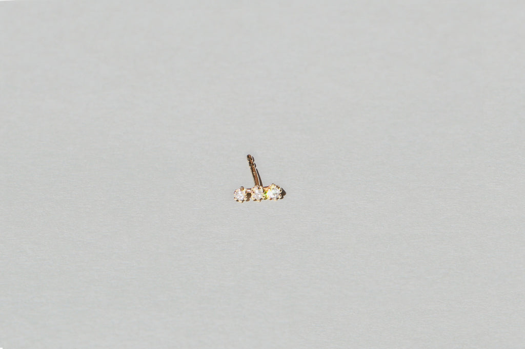 WIRE Trio diamond stud